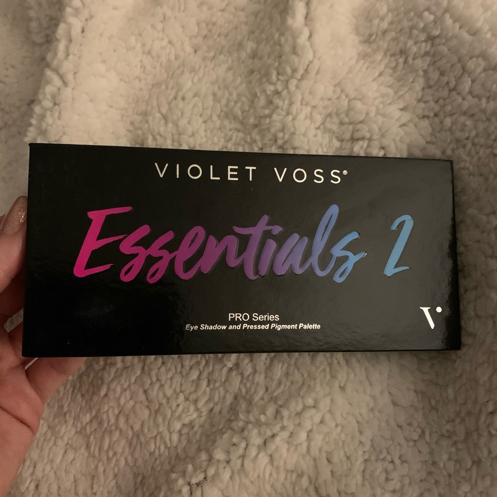 Violet Voss Essentials 2 Eyeshadow Palette